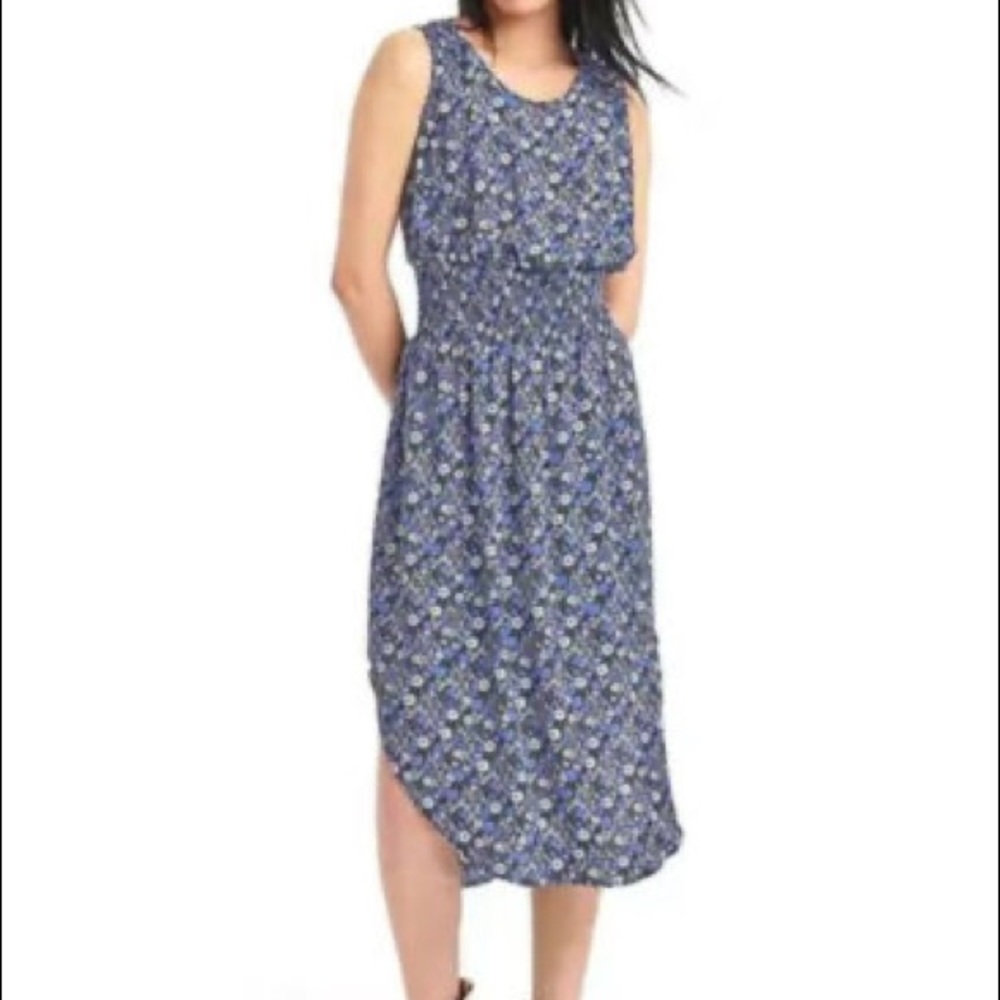 Gap floral midi dress. Size small